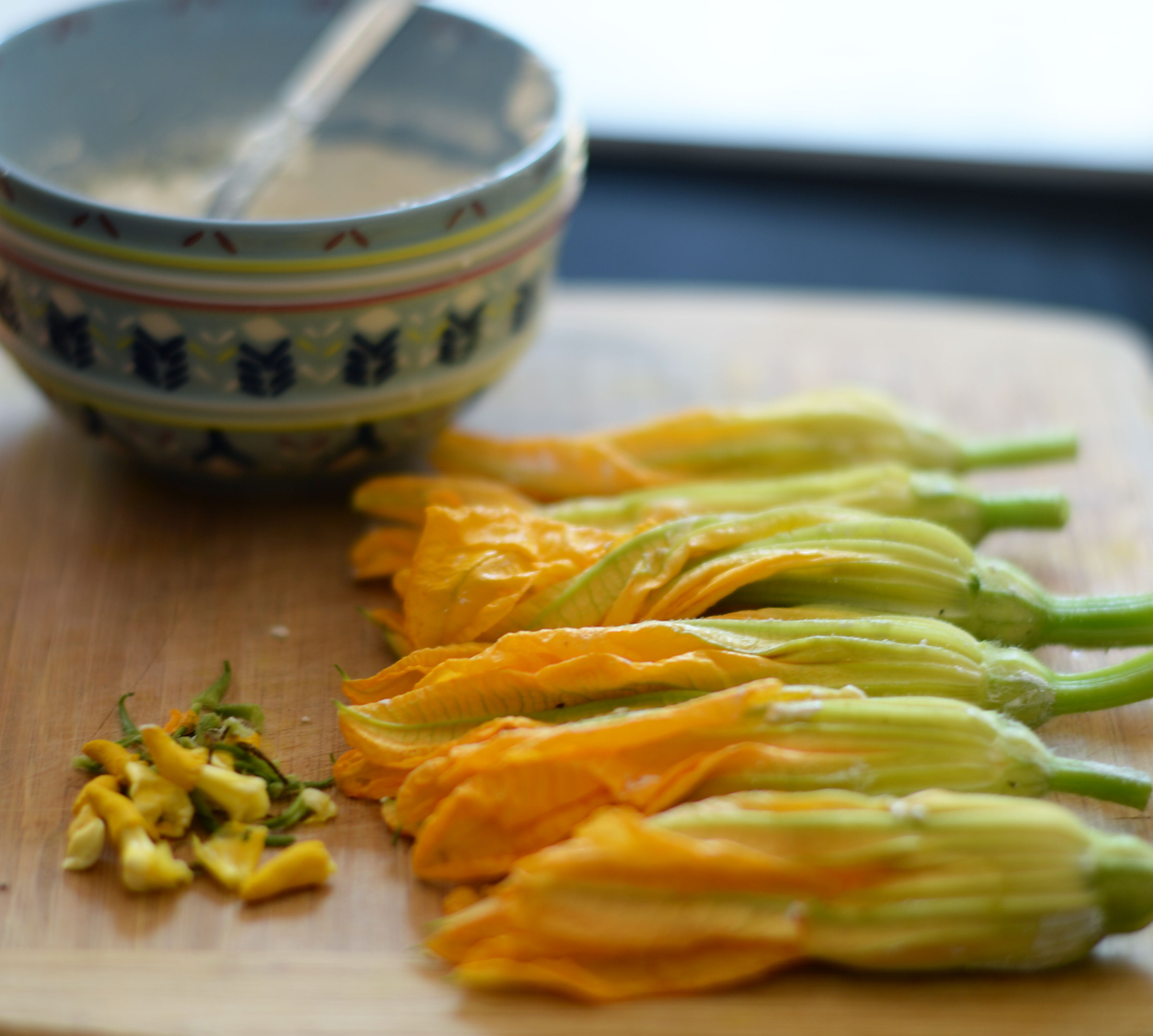 zucchiniblossomricottastuffedrecipe